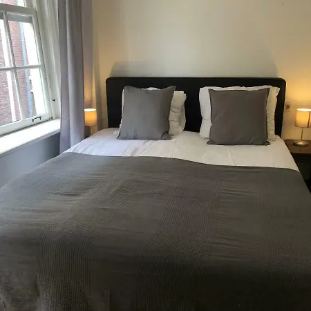 B&B Barndesteeg 27 암스테르담