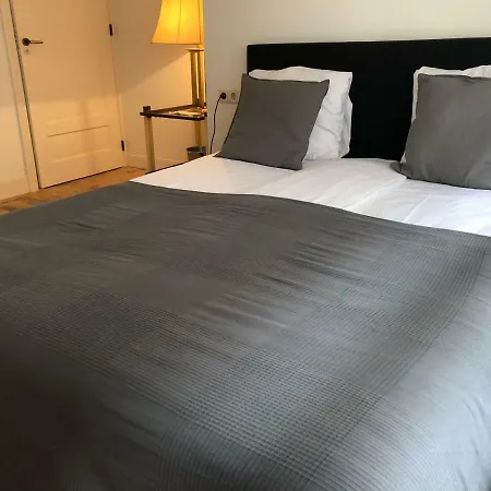 فندق مبيت وإفطار Barndesteeg 27 *